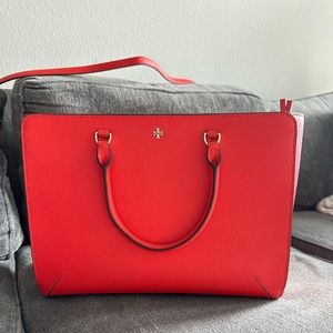 TORY BURCH Classic Robinson Leather Handbag